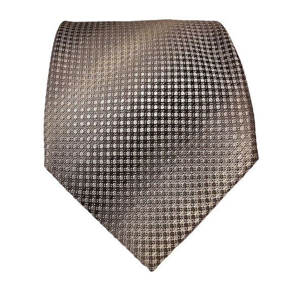 VanHeusen tie - Picture 2 of 7
